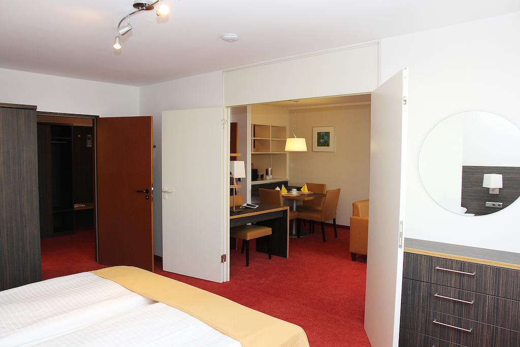 Hotel Gaestehaus Forum Am Westkreuz München Eksteriør billede
